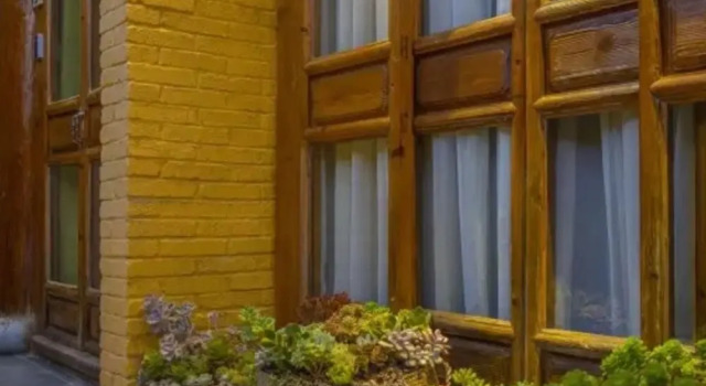 Floral Hotel Sen Du Lijiang, Забронировать Отель Отели Лицзян с парковкой, рядом с Улица Сквер-стрит Древнего города Даянь, Парковка