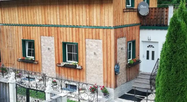 Коттедж Altes Forsthaus am Bach