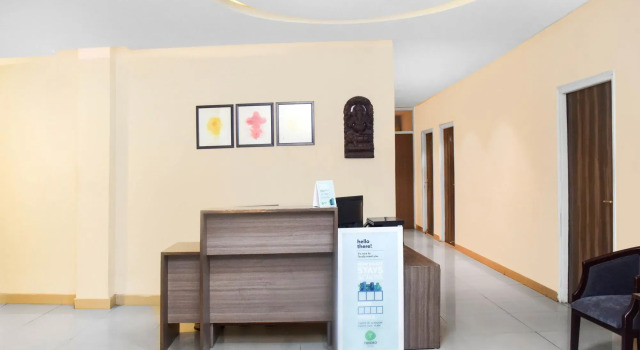 Fabhotel Metro View