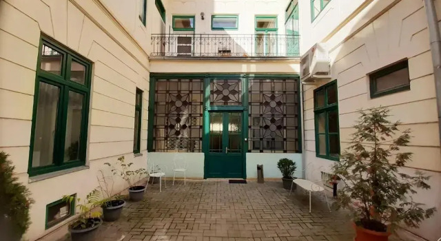 Entrez Apartment 3 - Historical Centre, Rezerwuj Apartament Hotele w Košický kraj z parkingiem, Parking