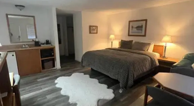 Номер Standard Cedarwood Inn of Ashland