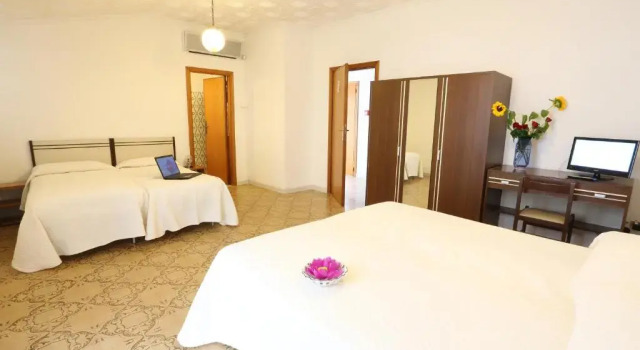 Семейный номер Standard Hotel Blurelda