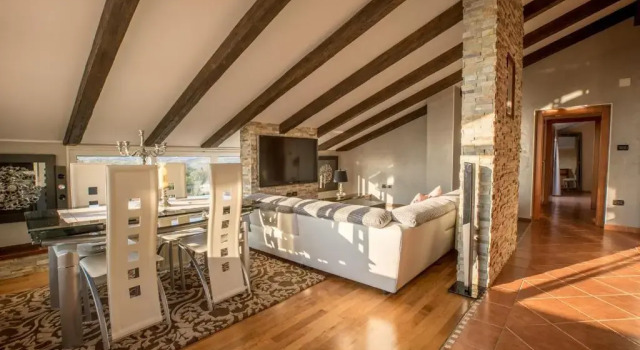 Апартаменты Deluxe Apartments RM & studio Deluxe