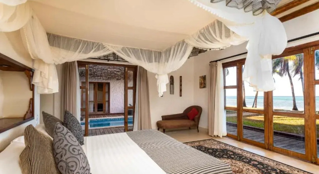 Вилла Pool Suite Karafuu Beach Resort & Spa