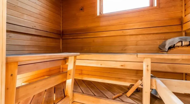 Villa Rajaportti 1st&2nd floor Loft with lakeview and free front door parking with electric car plug, Réserver Villa Tampere Finlande-Occidentale