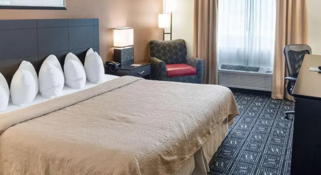 Номер Standard Quality Inn & Suites Mankato East