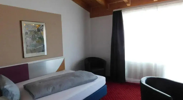 Одноместный номер Standard с балконом Hotel KonradP Holzkirchen