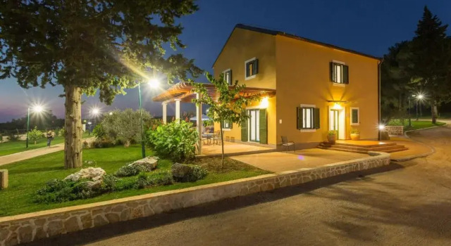 Вилла рядом с пляжем Villa Primorje