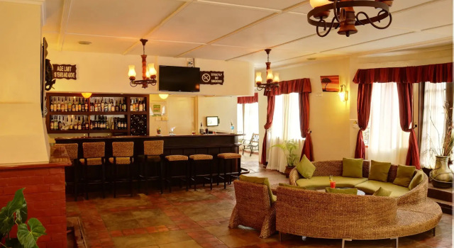The White Rhino Hotel, Rezervovat Hotel 3hvězdičkové hotely v Central, 3*