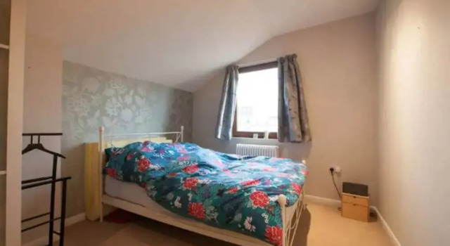 Spacious 2BR Home in Surrey Quays W/terrace, Забронировать Отель Отели Англии 3 звезды, 3*