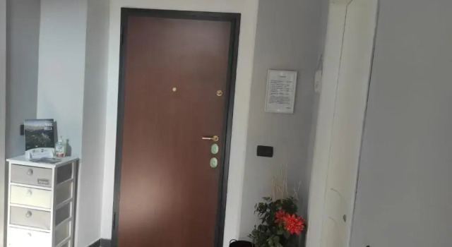 Апартаменты "B&B Sans égal", con CAMERE PRIVATE e APPARTAMENTI al PIANO TERRA a Biella