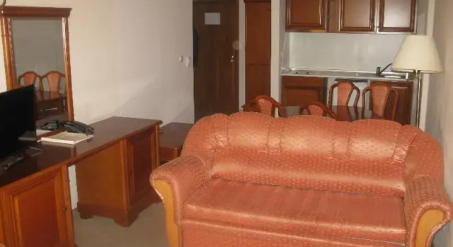 Двухместный номер Standard с балконом и с красивым видом из окна Estreya Residence Hotel