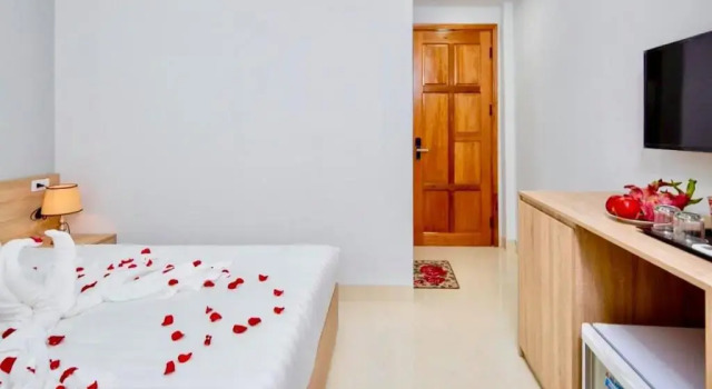 Luna House Danang