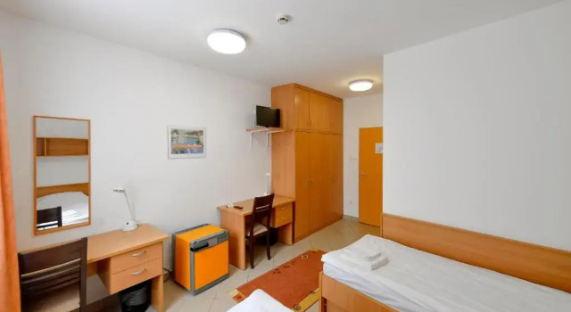 Двухместный номер Standard Campus Hotel