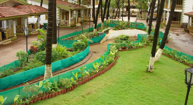 Golden Swan Beach Resort