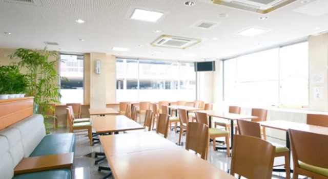 Royal Inn Kokubu, Prenota Hotel Hotel a Kyushu con parcheggio, Parcheggio