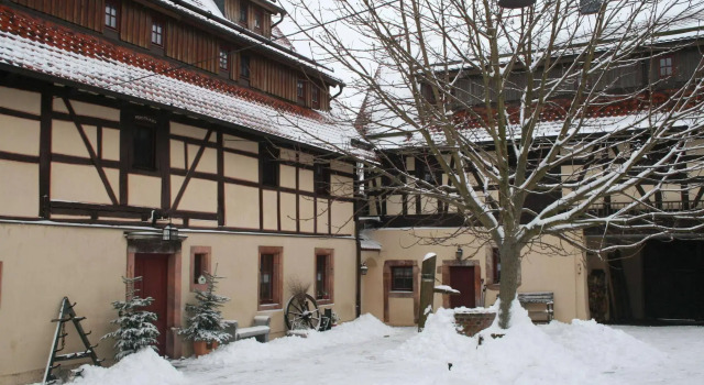 Wellness Ranch Niederfrohna, Varaa Hotelli Niederfrohna Saxon Castle and Heathland