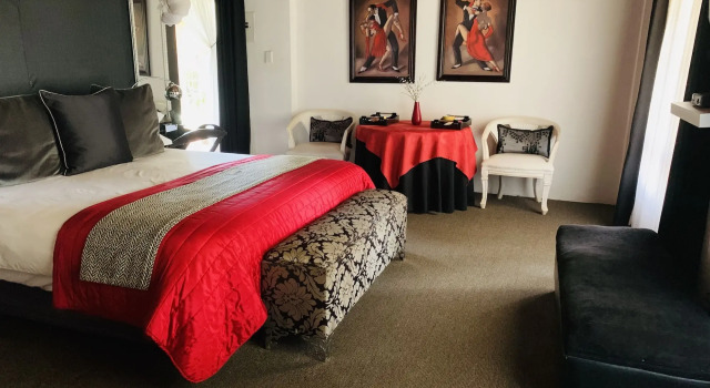 Ama Zulu Guesthouse and Safaris