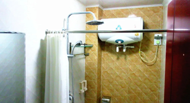Номер Standard 25 Four Seasons Youth Hostel