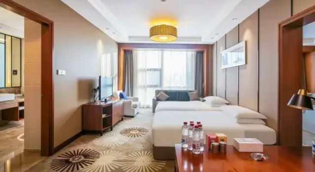 Люкс Empark Grand Hotel