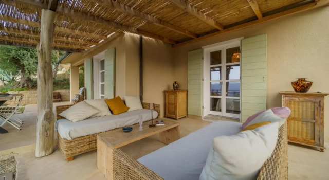 Villa Elicriso Charme and Nature  10 Beds with large outdoor spaces for exclusive use-VILLA ELICRISO, Rezervovat Vila Chaty v Elba, Chalupa