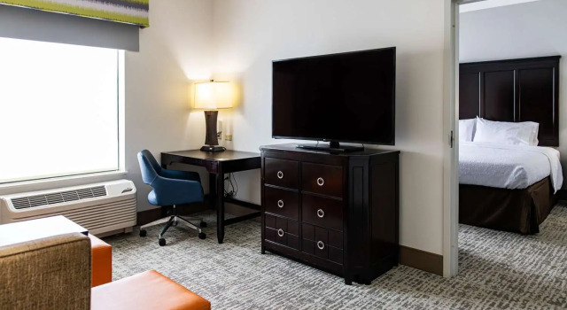 Двухместный люкс с 2 комнатами Hampton Inn & Suites Effingham