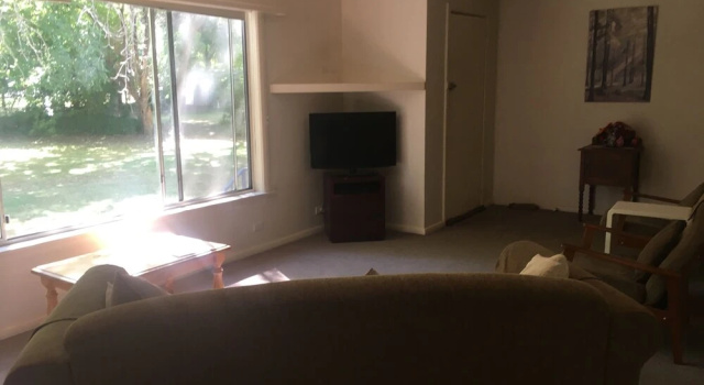 Семейные апартаменты с 2 комнатами с видом на сад Ovensview On Riverside