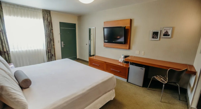 Номер Executive Hotel Calafia
