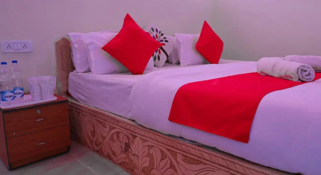 Коттедж Standard Shiv Tara Desert Camp