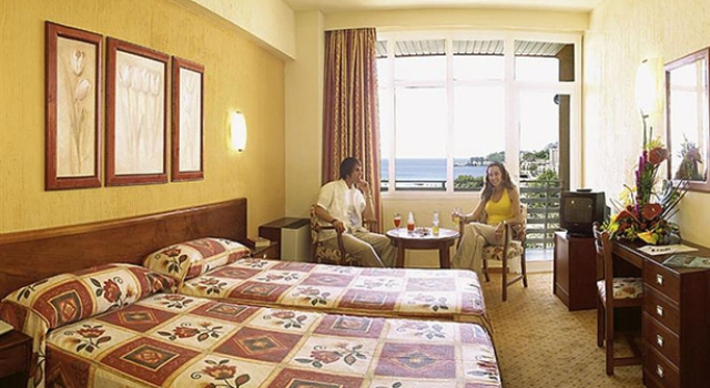 allsun Hotel Cormoran, Rezerwuj Hotel Hotele w Majorka z parkingiem, Parking