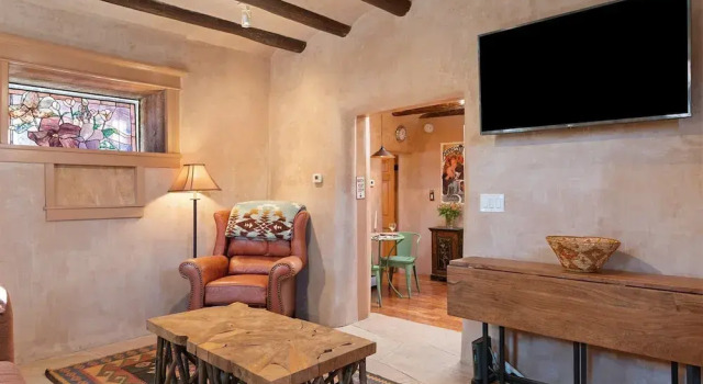 Casita Arbolito - Enchanting Hideaway, Walk to The Plaza, Varaa Lomakoti Santa Fe New Mexico