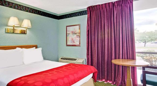 Двухместный номер Ramada by Wyndham Parsippany