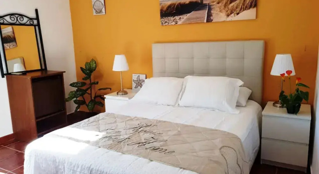 Loft Without Kitchen, with A C, Garage & Terrace, Забронировать Отель Отели Конил-де-ла-Фронтера 3 звезды, 3*