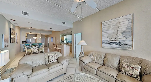 Plush Suntide Penthouse W/ Tennis, Pools & Gym 2 Bedroom Condo, Buchen Sie Ferienwohnung Hotels in Padre Island mit Pool, Schwimmbad