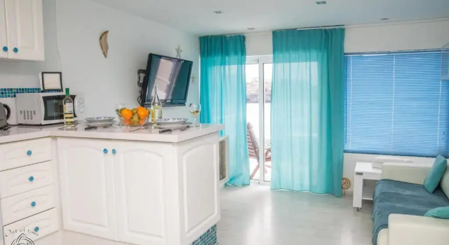 First line studio in Callao Salvaje Las Barandas CS166, Book Hotel Hotels in Tenerife with Parking, Parking
