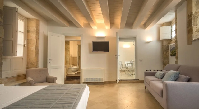 Palazzo Alfeo Aparthotel, Забронировать Отель Отели Сиракузы с бассейном, рядом с Региональный музей средневекового и современного искусства, Бассейн