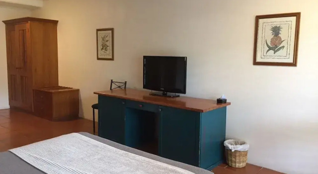 Номер Standard с балконом Sovereign Resort Hotel