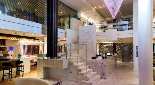 Colosseum Hotel