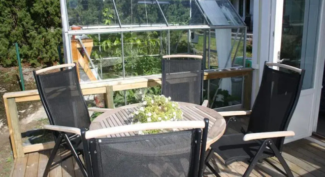 Annexet på Lyckorna, Book Hotel Ljungskile 