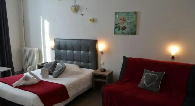 Трёхместный номер Standard Cit Hotel de France