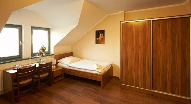 Hotel Horse Riding - Jezdecký Areál Tršice, Reserva ahora Hotel Tršice 