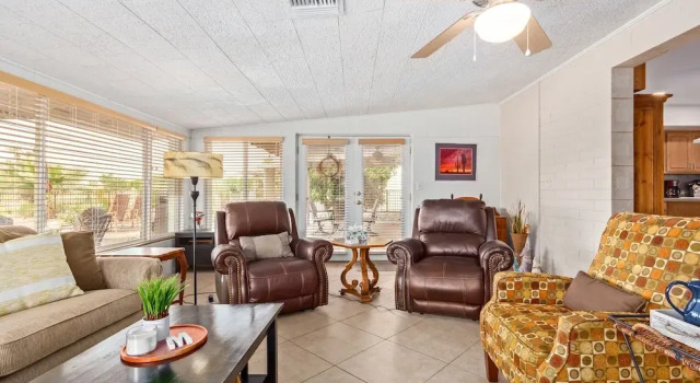 105th Sun City 2 Bedroom Home by Redawning, Book Vacation Home Sun City West Arizona