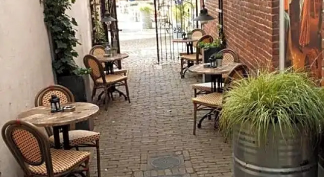 BijHillen in bed, Prenota Hotel Winterswijk 