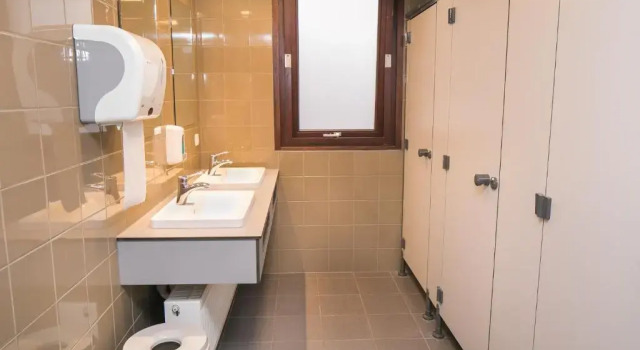 Кровать в общем номере (женский номер) Hostel Bruegel
