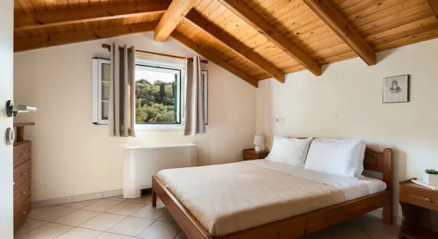 Four-Bedroom Villa Alexandros