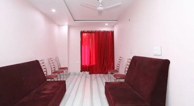 Royal King Residency By OYO Rooms, Забронировать Отель Отели Нью-Дели с завтраком, Завтраки