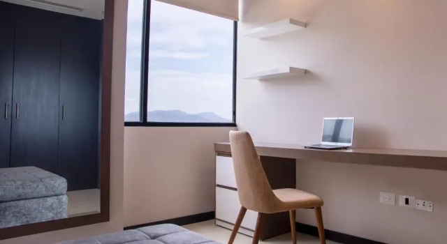 Suite 702 Bellini, Puerto Santa Ana, Guayaquil