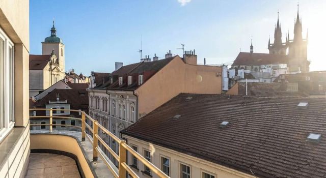 Dvoulůžkový s manželskou postelí Junior Suite s balkonem Residence Mysterius Old Town