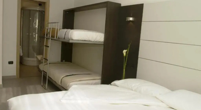 Четырёхместный номер Standard Hotel San Lorenzo Chiavenna
