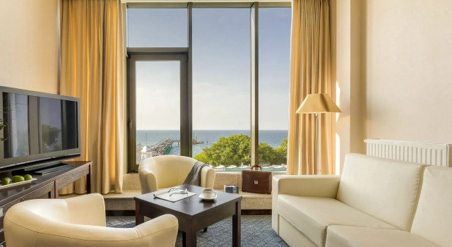 Hotel Aurora Family & SPA, Забронировать Курортный отель Курортные отели Мендзыздрое, рядом с Порт Мендзиздруй, Курортный отель